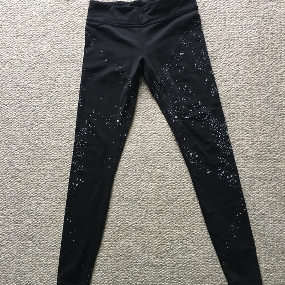 Lululemon Pants - Lululemon Rhythmic Reflective Leggings